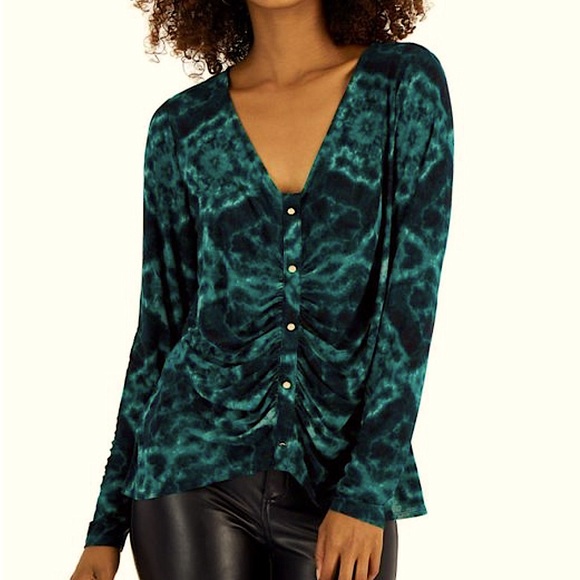 INC International Concepts Tops - INC International Concepts silky blouse sized Petite M (MP)